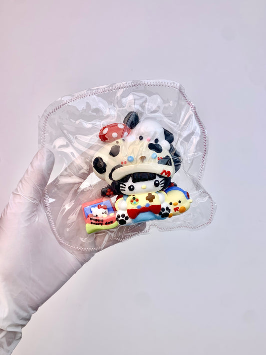 Pacha HK Taba Squishy