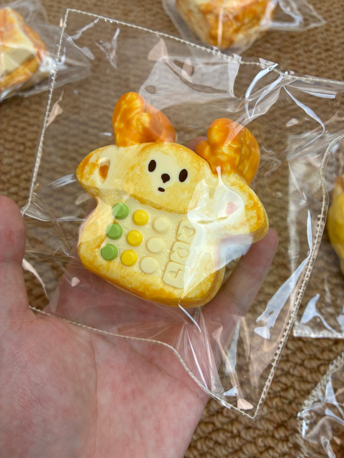Lulu(約1ヶ月で発送されます,予約注文のキャンセルはできません)