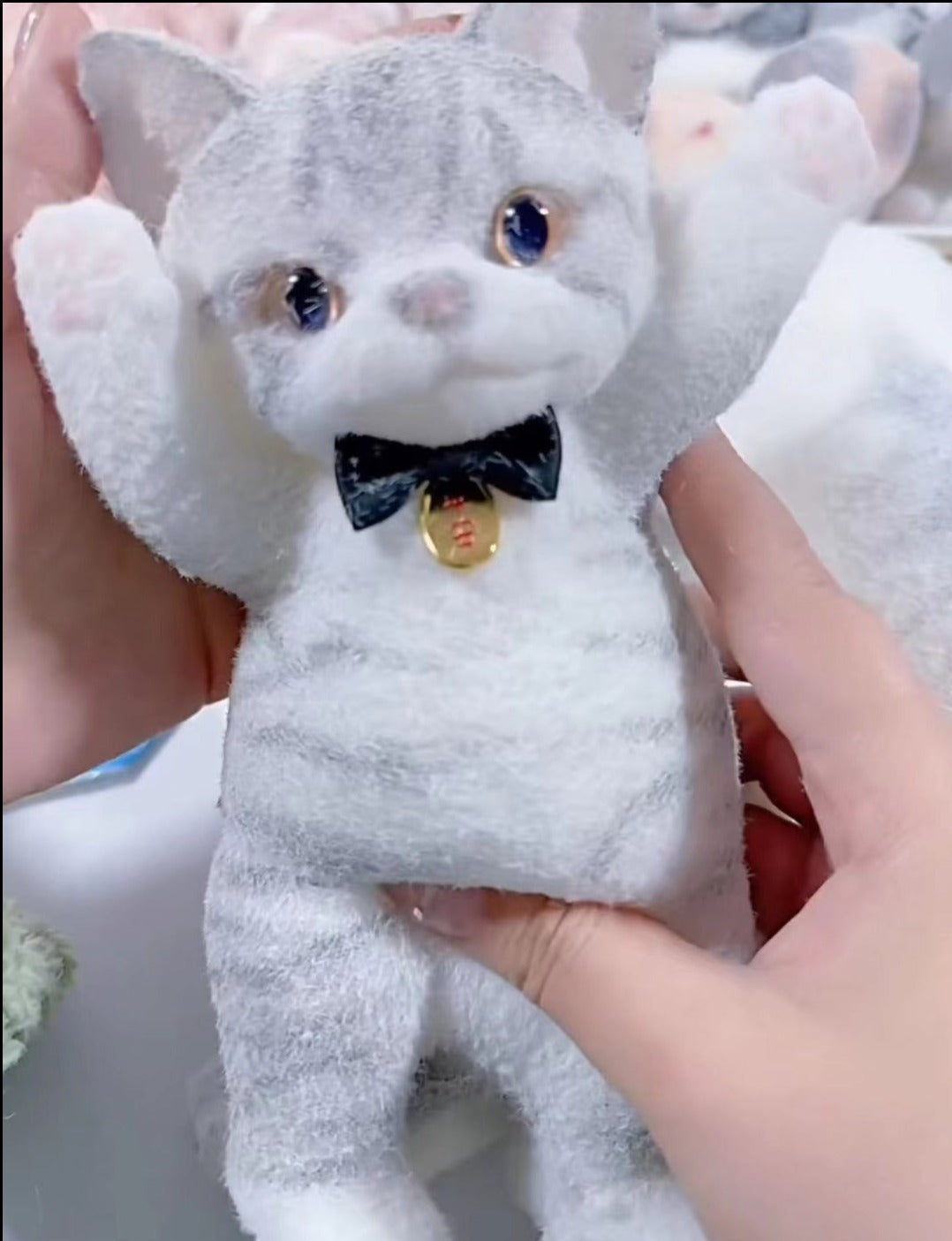 Grey Slim Cat Squishy (eyes and accessories can be changed)