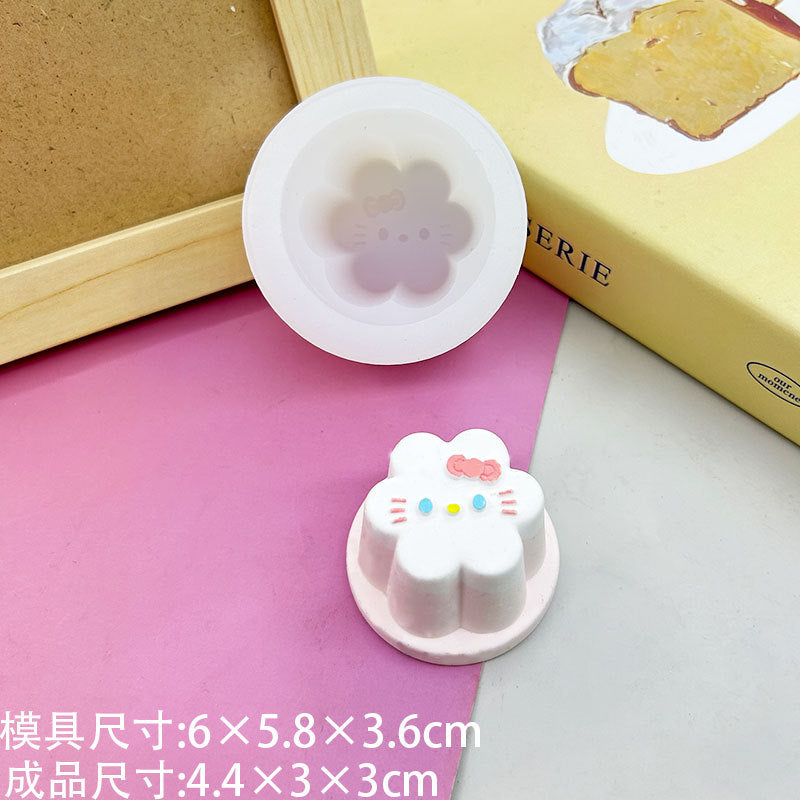 Hello kitty Taba squishy silicone mold 2