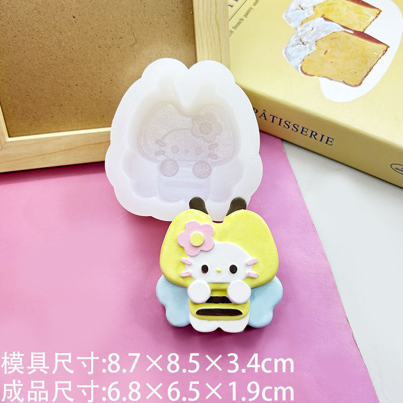 Hello kitty Taba squishy silicone mold 3