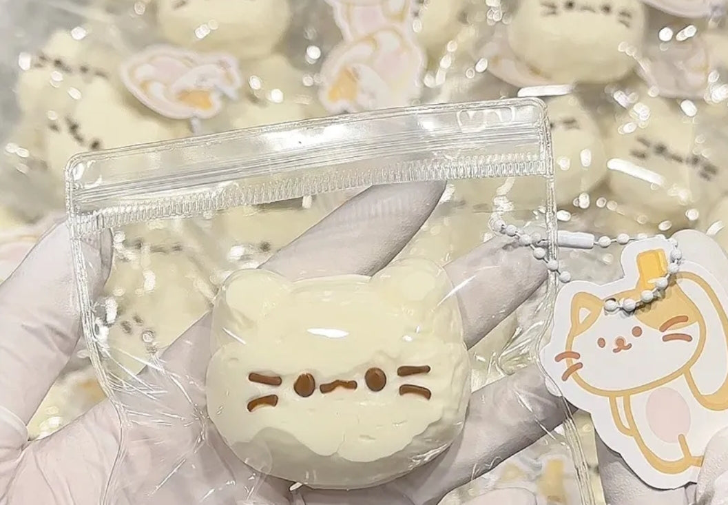 Small cream piggy cat bunny